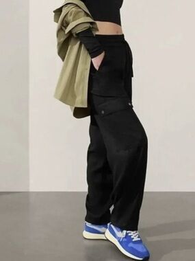 Athleta Celestial High Rise Utility Pant
